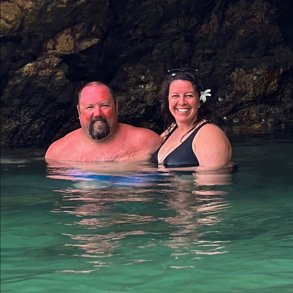 Meet your Posher, Connie - Picture 1 of 2